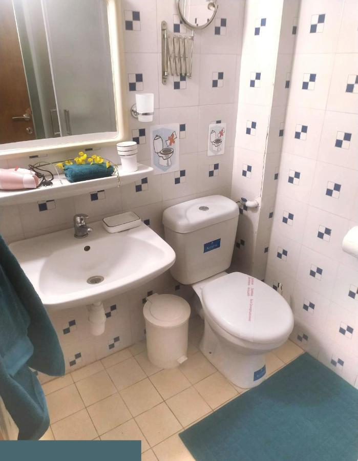 Hotel Agni -Enoikiazomena Diamerizmata Kallithea  Екстер'єр фото