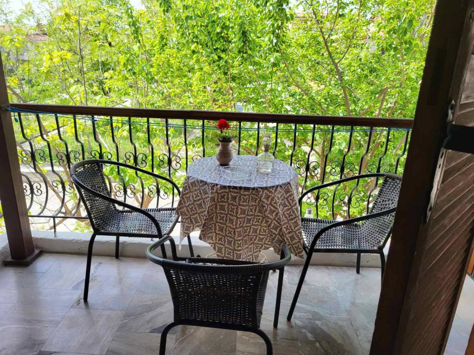 Hotel Agni -Enoikiazomena Diamerizmata Kallithea  Екстер'єр фото