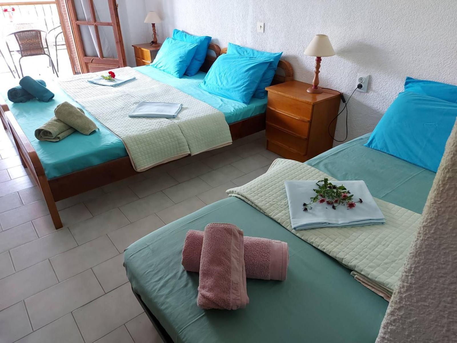 Hotel Agni -Enoikiazomena Diamerizmata Kallithea  Екстер'єр фото